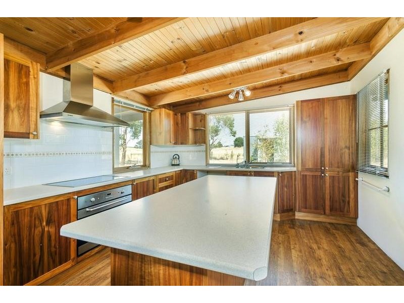 37 Service Street, Malmsbury VIC 3446