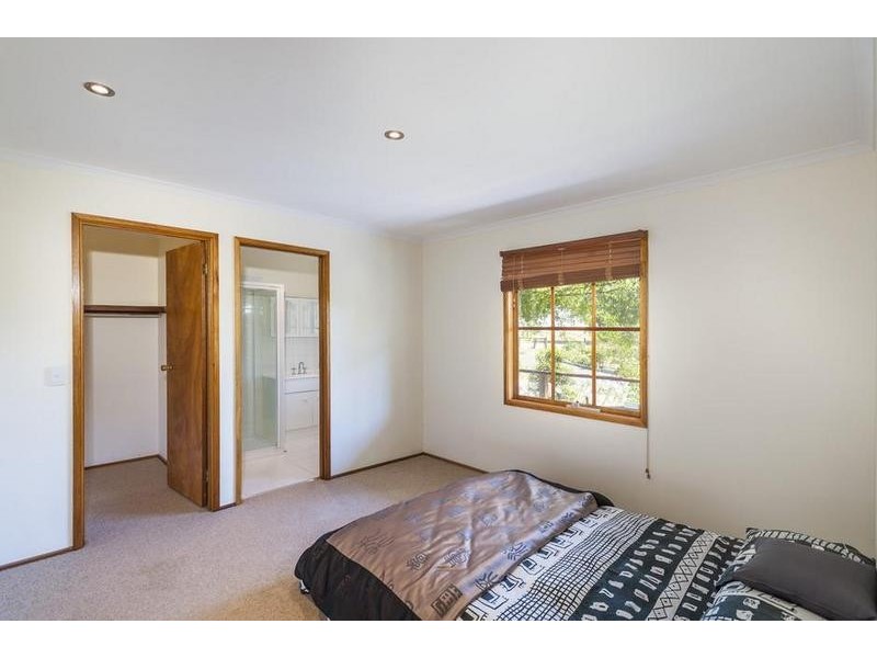 37 Service Street, Malmsbury VIC 3446