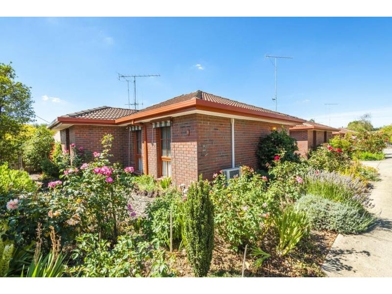 1/196 Mollison Street, Kyneton VIC 3444