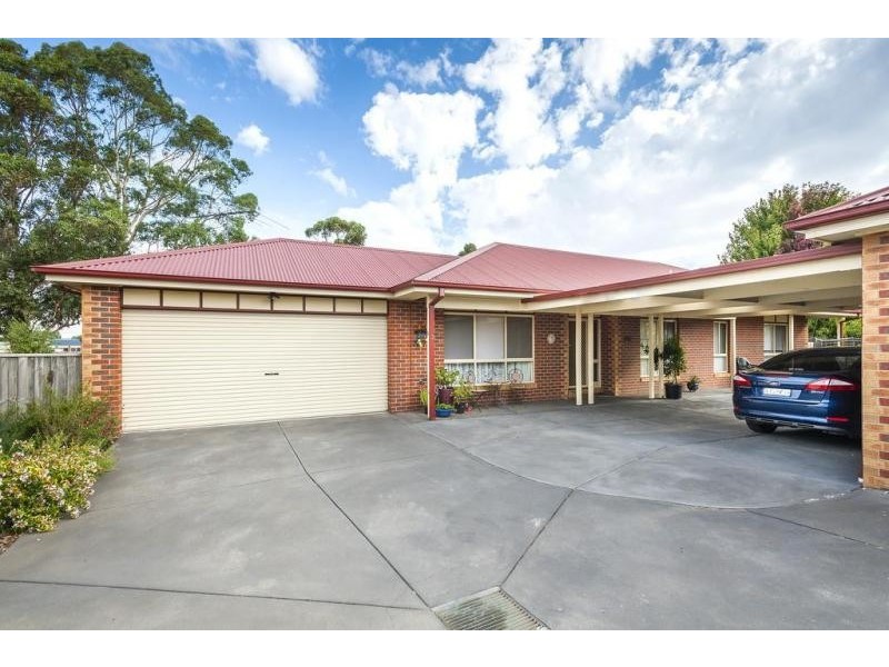 3/5 Stawell Street, Romsey VIC 3434