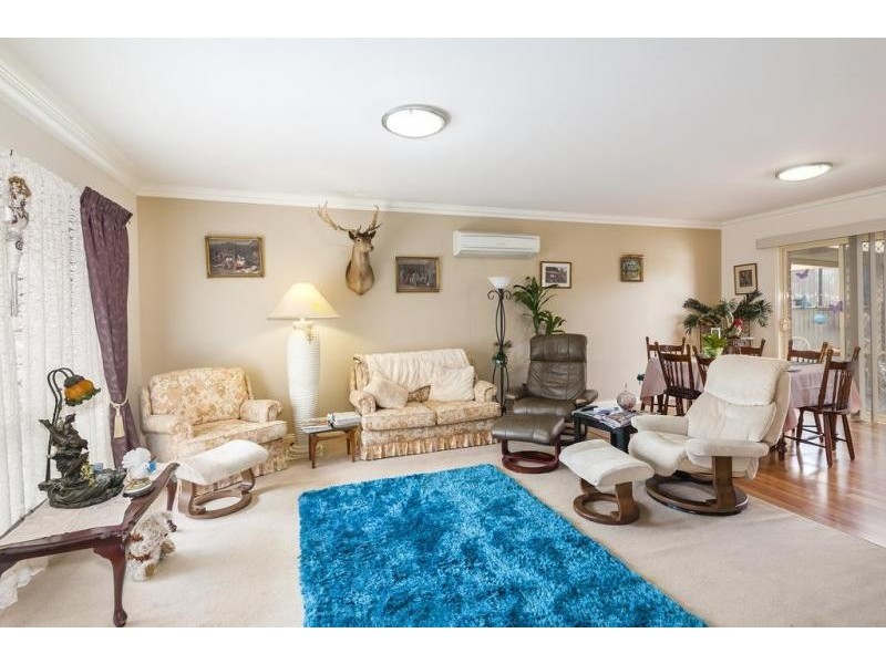 3/5 Stawell Street, Romsey VIC 3434
