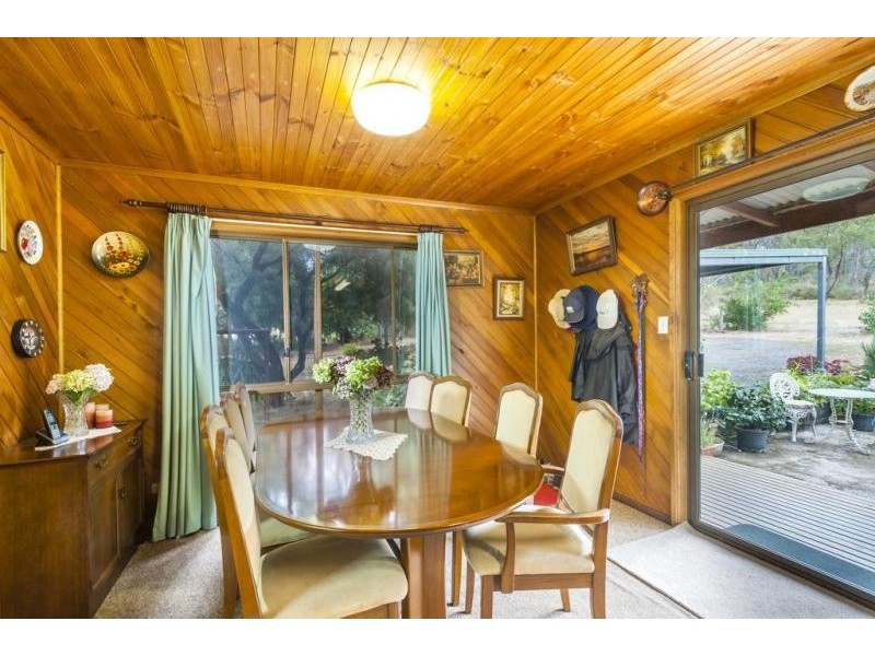 2 Stringer Lane, Lauriston VIC 3444