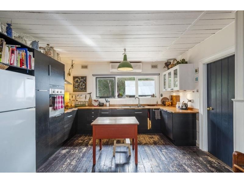 6 Bushmans Crescent, Drummond VIC 3461