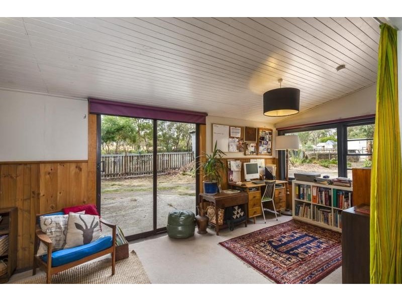 6 Bushmans Crescent, Drummond VIC 3461