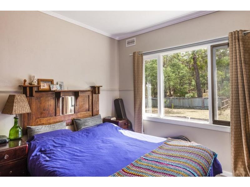 6 Bushmans Crescent, Drummond VIC 3461