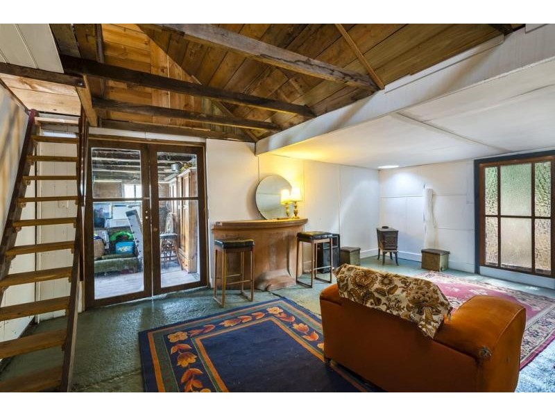 6 Bushmans Crescent, Drummond VIC 3461