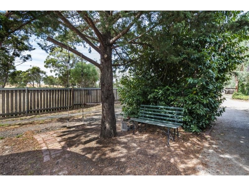 6 Bushmans Crescent, Drummond VIC 3461