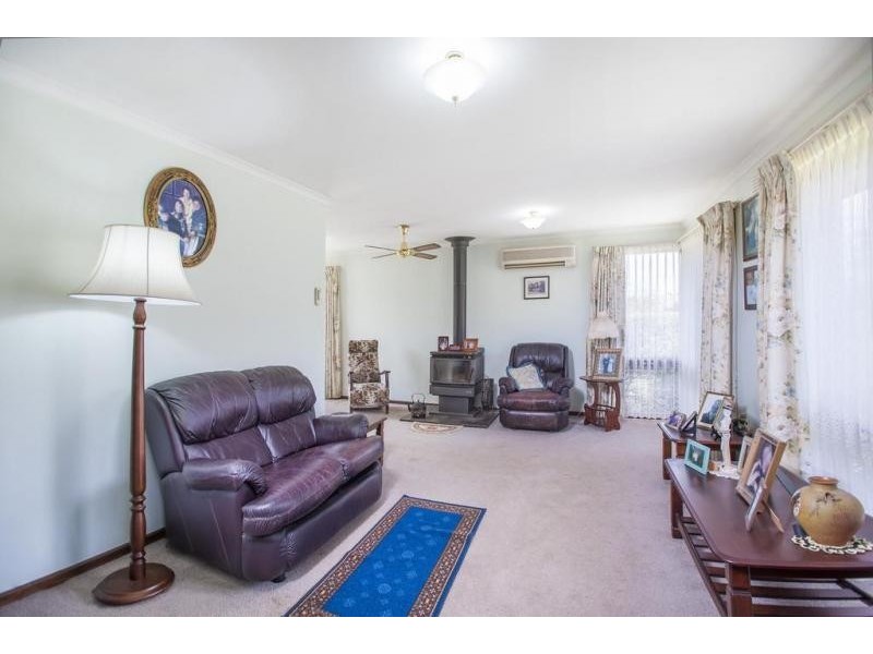14 Woodend Tylden Road, Tylden VIC 3444