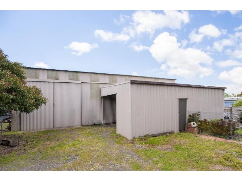 14 Woodend Tylden Road, Tylden VIC 3444