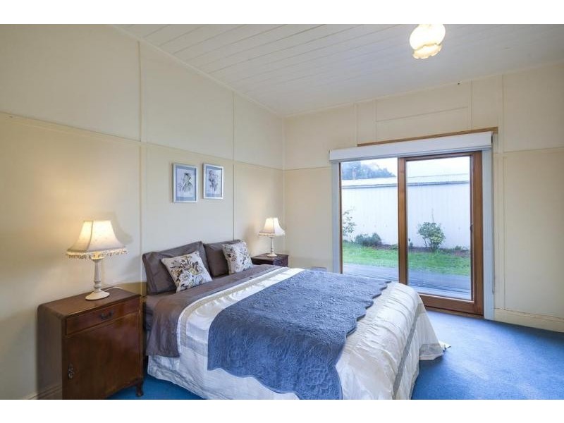 74 Old Lancefield Road, Woodend North VIC 3442