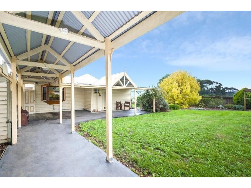 74 Old Lancefield Road, Woodend North VIC 3442