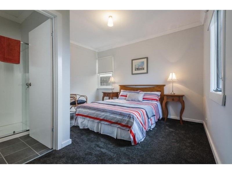 1/41 Jennings Street, Kyneton VIC 3444