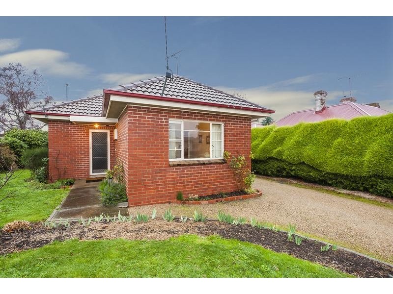 14 Begg Street, Kyneton VIC 3444