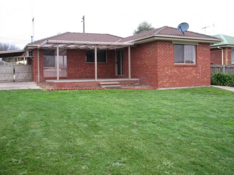 23 Jacobs Avenue, Kyneton VIC 3444