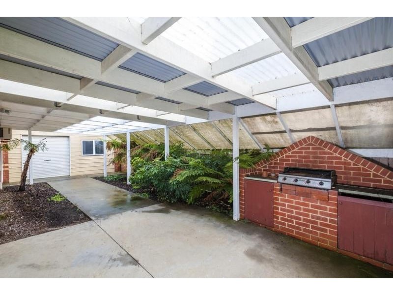 10 Blair Drive, Kyneton VIC 3444
