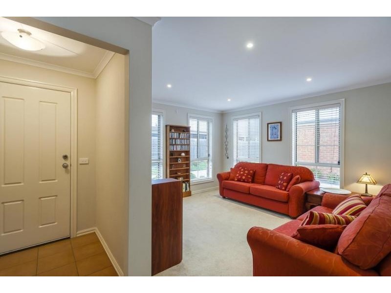 4/29 Murphy Street, Romsey VIC 3434