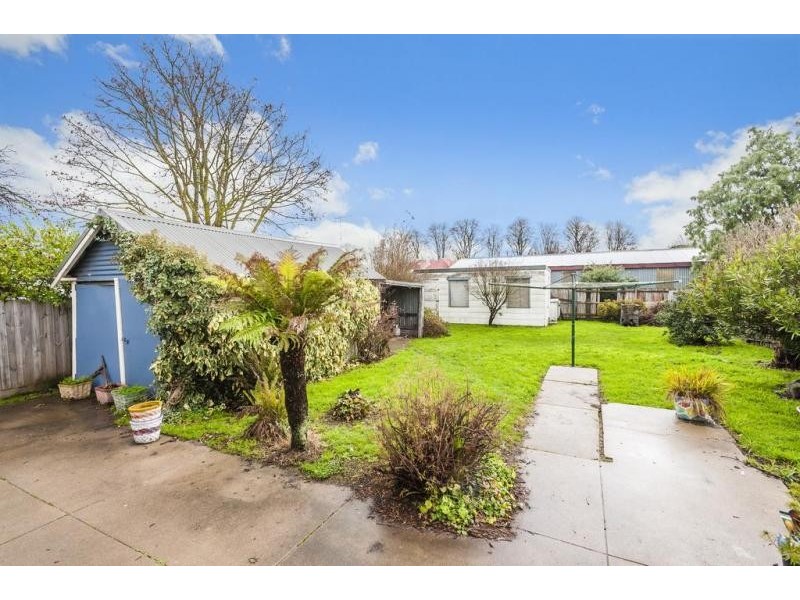 19 Yaldwyn Street East, Kyneton VIC 3444