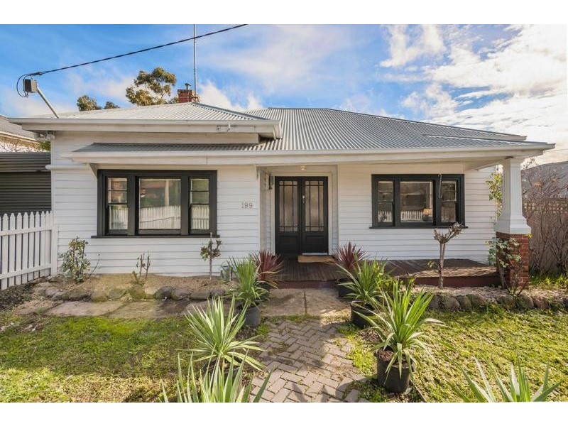 199 Mollison Street, Kyneton VIC 3444