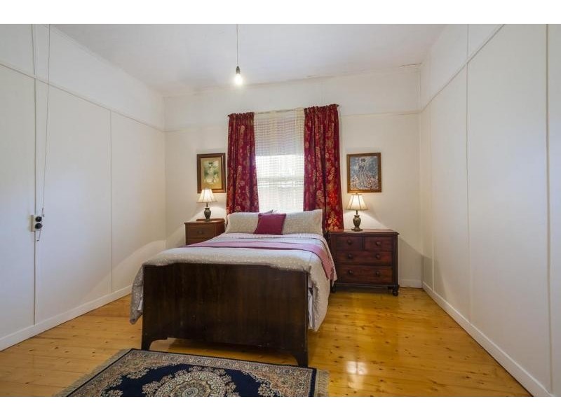 27 Bodkin Street, Kyneton VIC 3444