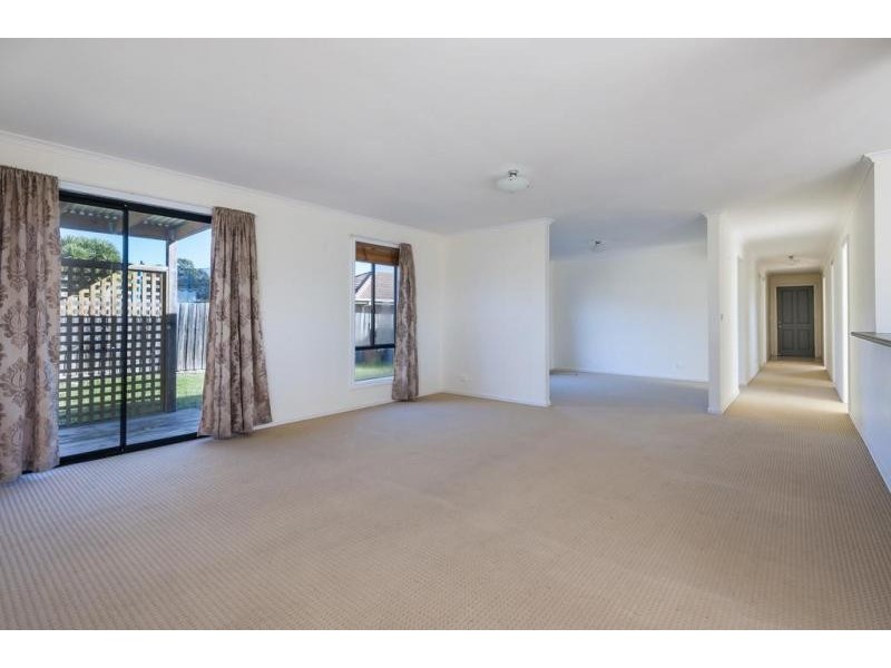 23 Palmer Place, Kyneton VIC 3444
