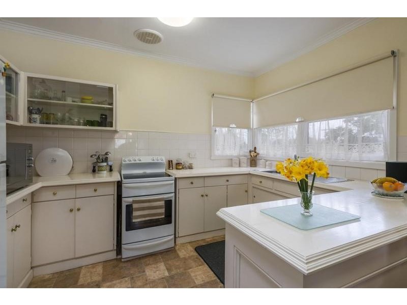 30 Wedge Street, Kyneton VIC 3444