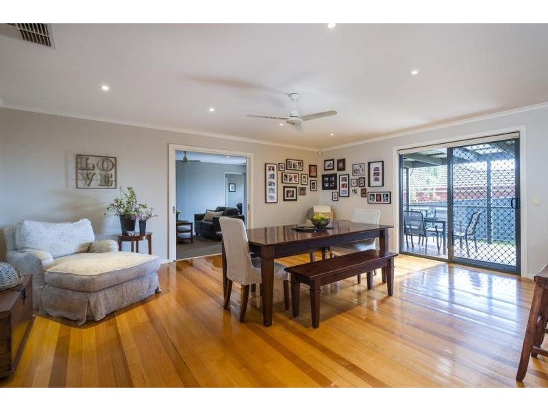 43 Warren Street, Kyneton VIC 3444