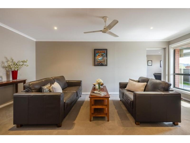 43 Warren Street, Kyneton VIC 3444