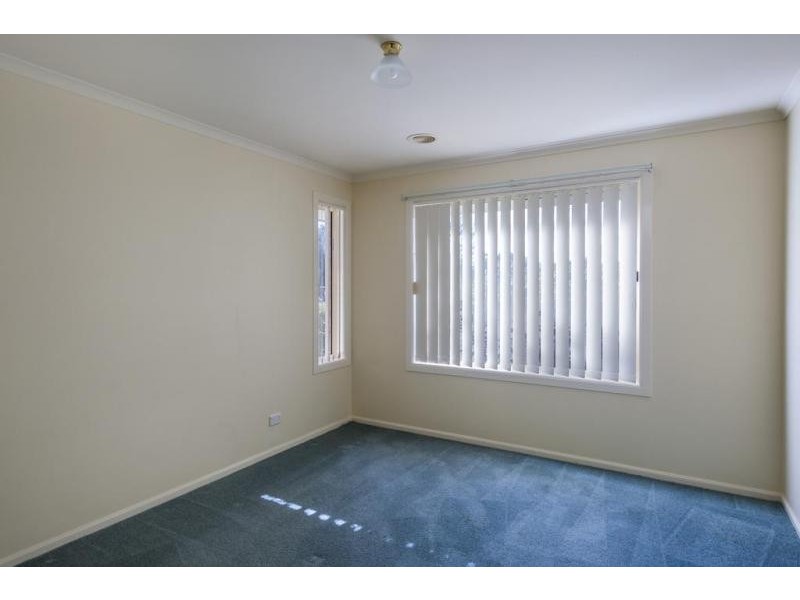 2/108 Piper Street, Kyneton VIC 3444