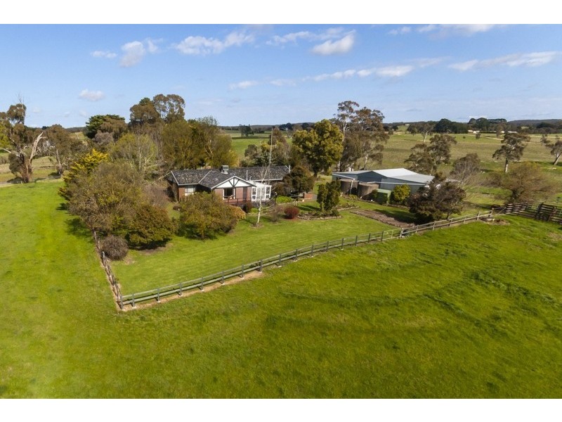 362 Zig Zag Road, Drummond VIC 3461