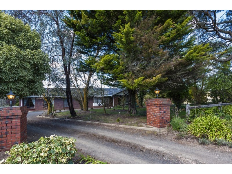 362 Zig Zag Road, Drummond VIC 3461