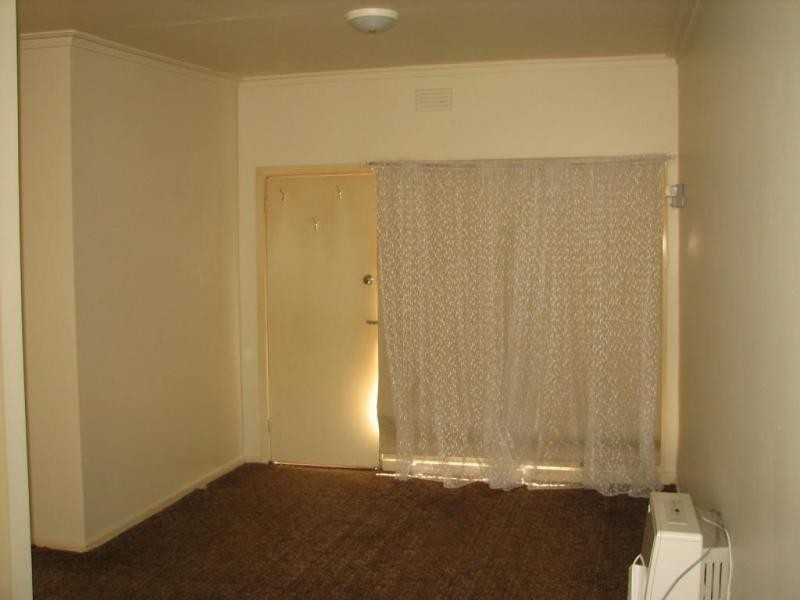8/21-23 Maxwell Street, Kyneton VIC 3444