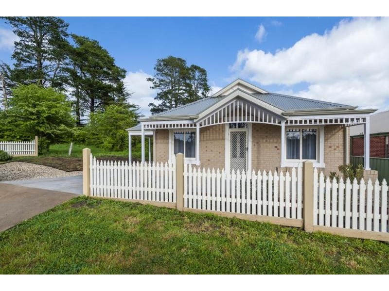 19 Sullivan Street, Malmsbury VIC 3446