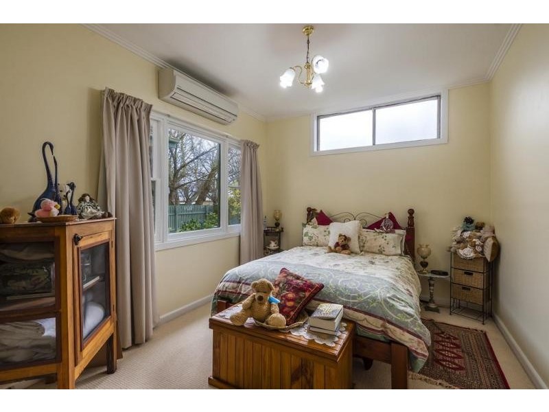 30 Wedge Street, Kyneton VIC 3444