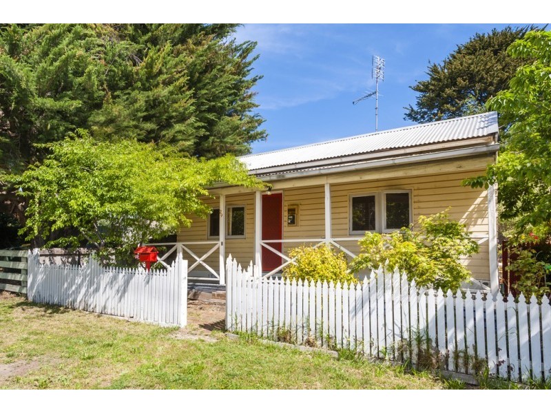 29 Dundas Street, Lancefield VIC 3435