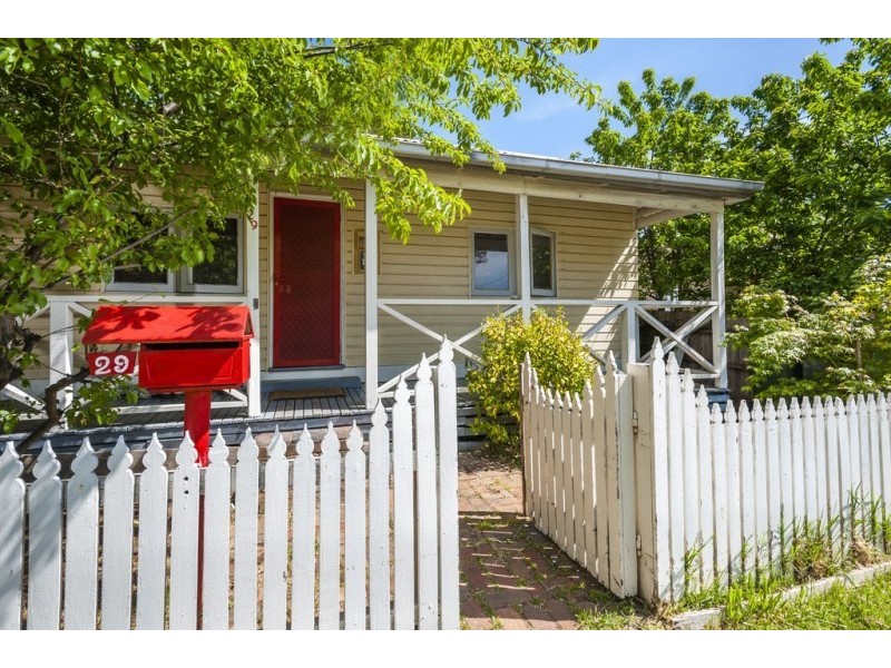 29 Dundas Street, Lancefield VIC 3435