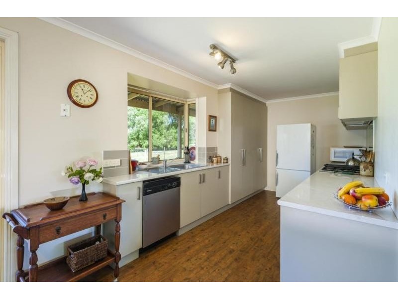 21 Service Street, Malmsbury VIC 3446