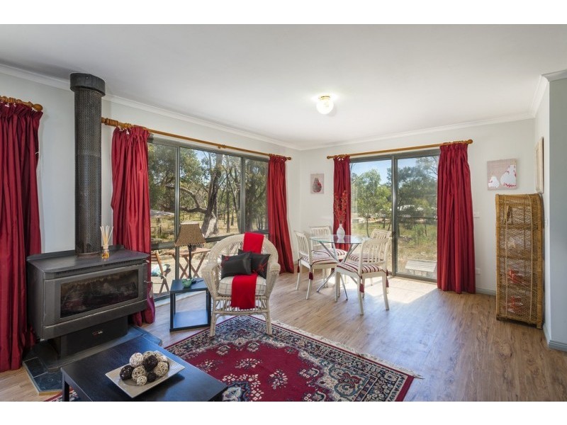 18 Leared Drive, Kyneton VIC 3444