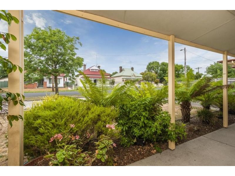 17 Bowen Street, Kyneton VIC 3444