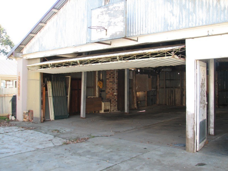 17 Bourke Street, Kyneton VIC 3444