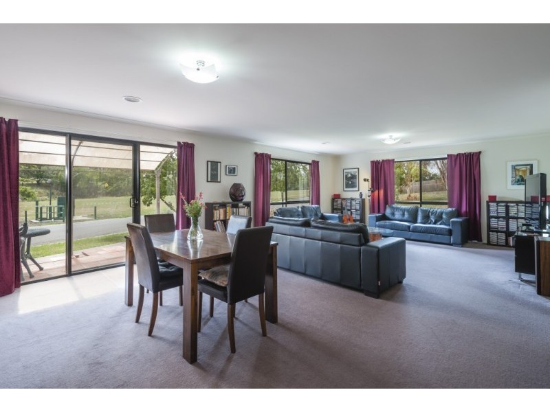 2 Windridge Way, Kyneton VIC 3444