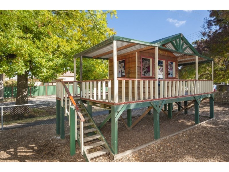 7-15 Baynton Street, Kyneton VIC 3444