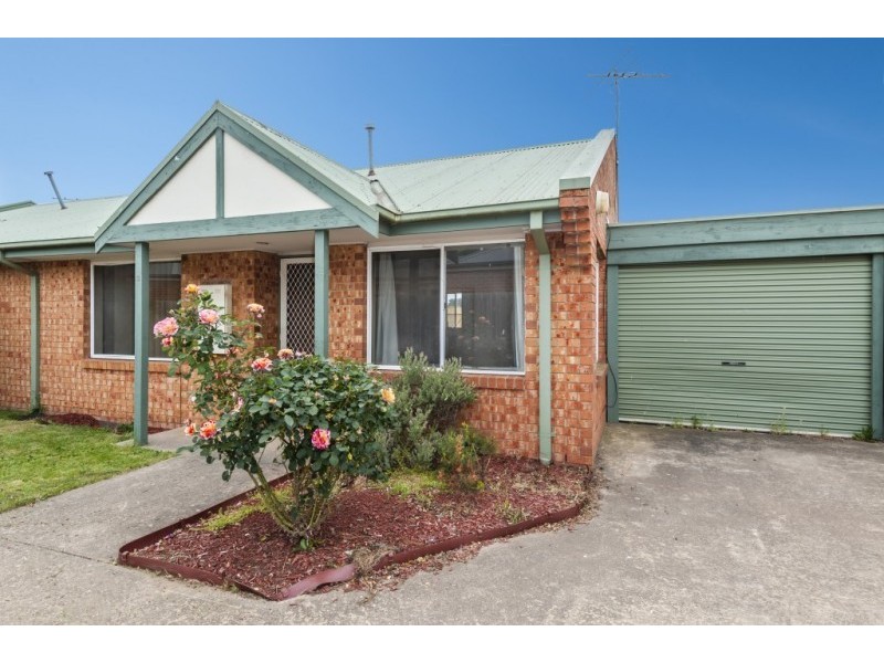 3/27 Murphy Street, Romsey VIC 3434