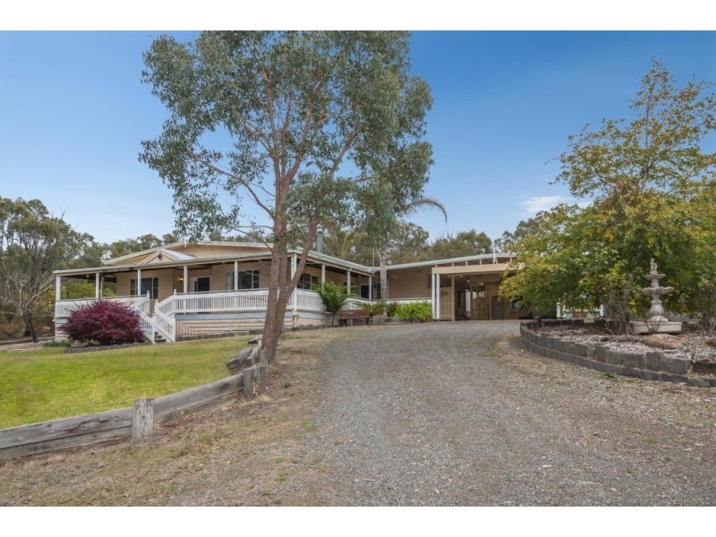 359 Taradale Road, Drummond North VIC 3446