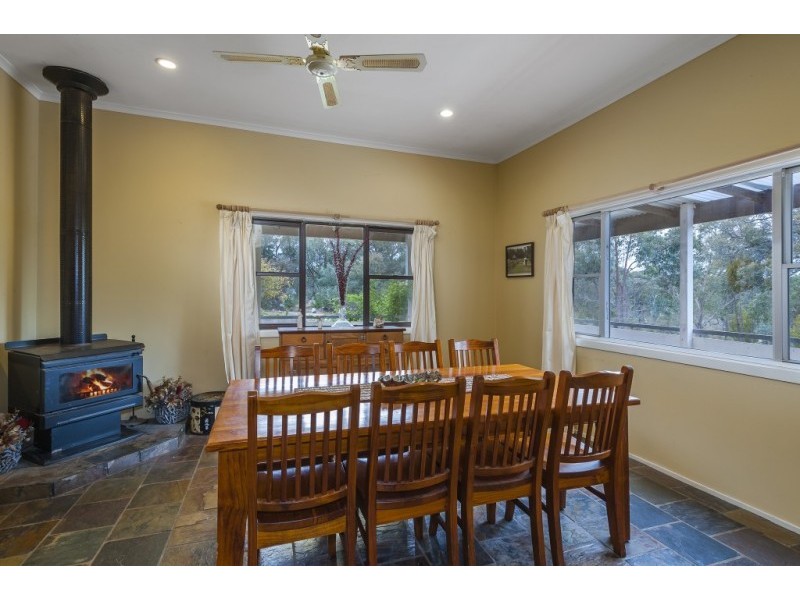 359 Taradale Road, Drummond North VIC 3446