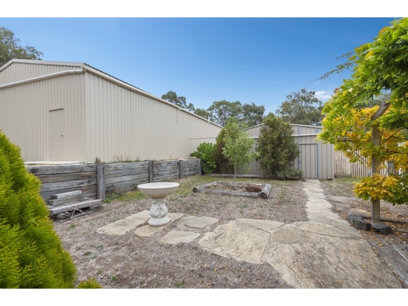 359 Taradale Road, Drummond North VIC 3446