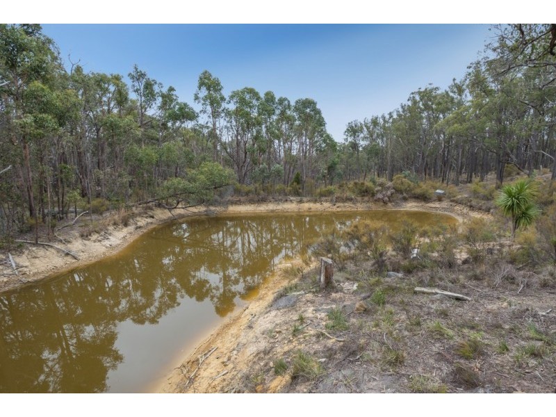 359 Taradale Road, Drummond North VIC 3446