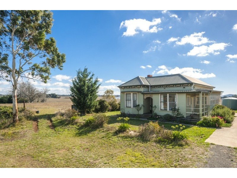 372 James Lane, Fern Hill VIC 3458