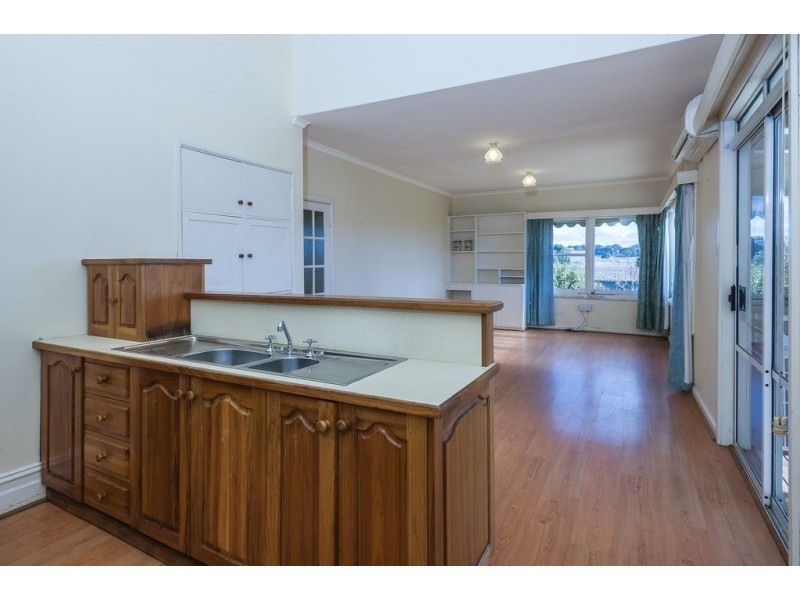 372 James Lane, Fern Hill VIC 3458