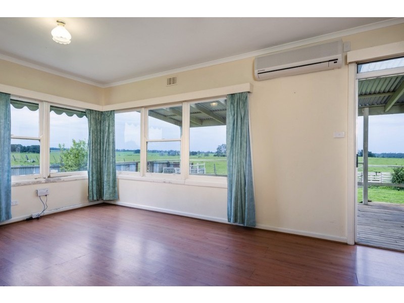 372 James Lane, Fern Hill VIC 3458