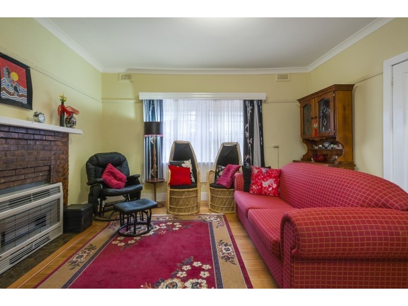 9 Warren Street, Kyneton VIC 3444